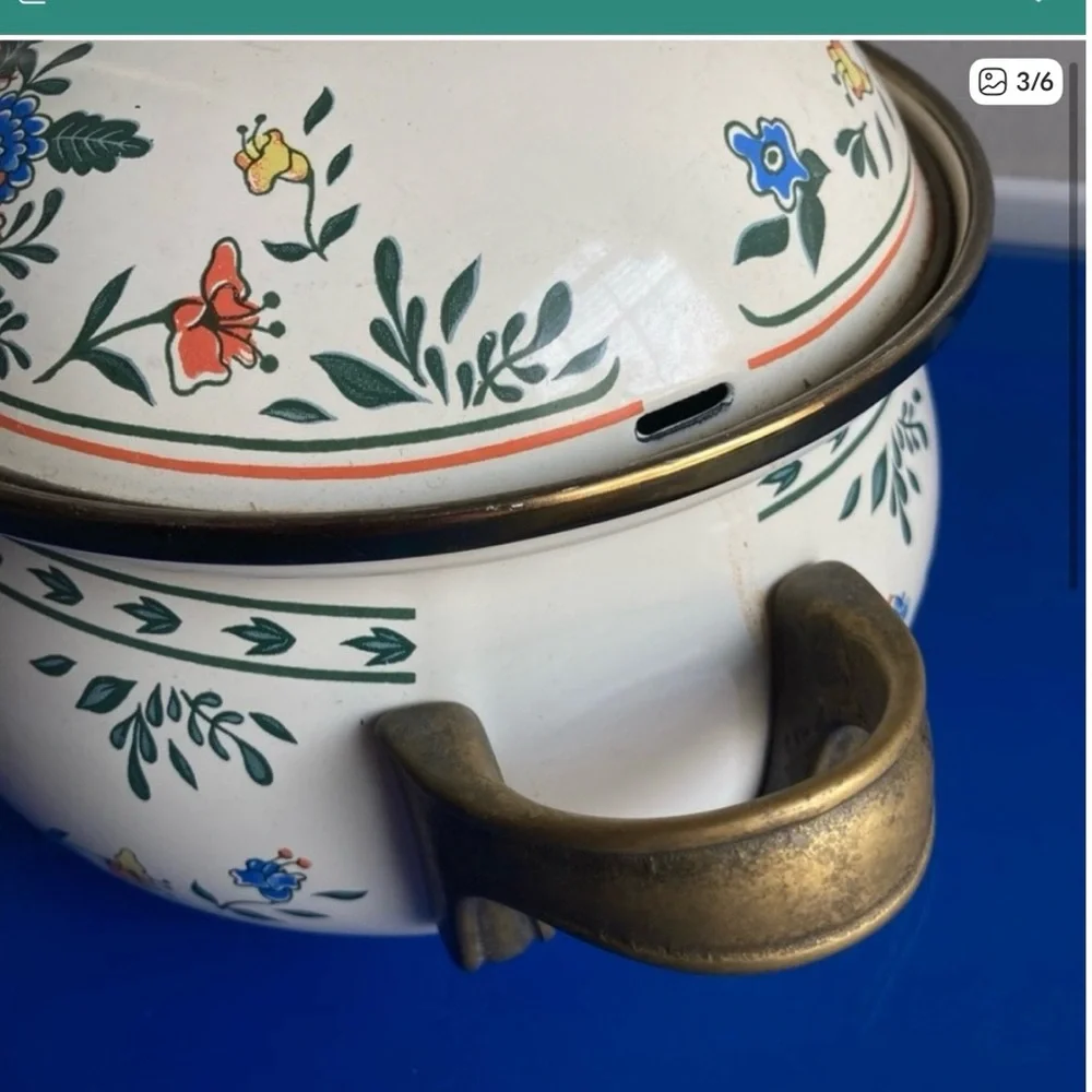 Vintage M. Kamenstien Enamelware Smaller Casserole-Dutch Oven Pot Brass Handles